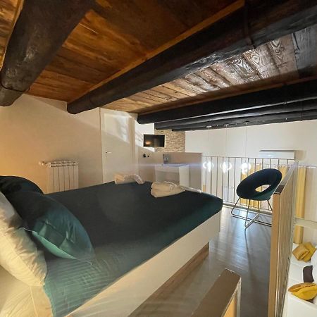 Glam House & Boat Villa Salerno Exterior photo