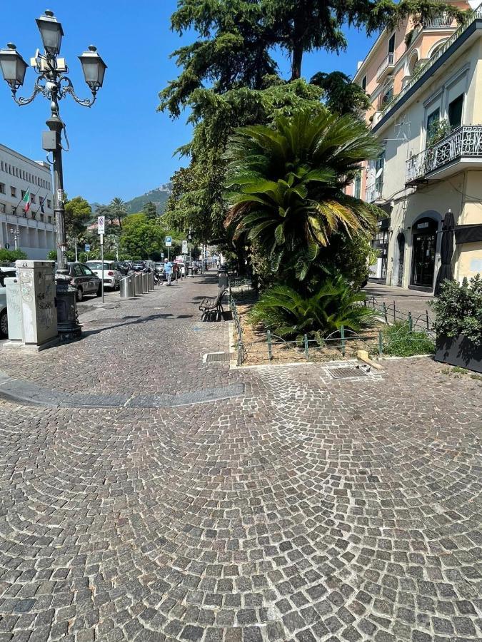 Glam House & Boat Villa Salerno Exterior photo